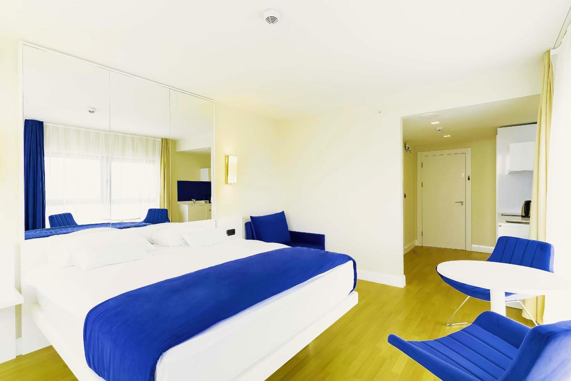 Deluxe Sea View Aparthotel&Batumi Beach Resort Exterior foto