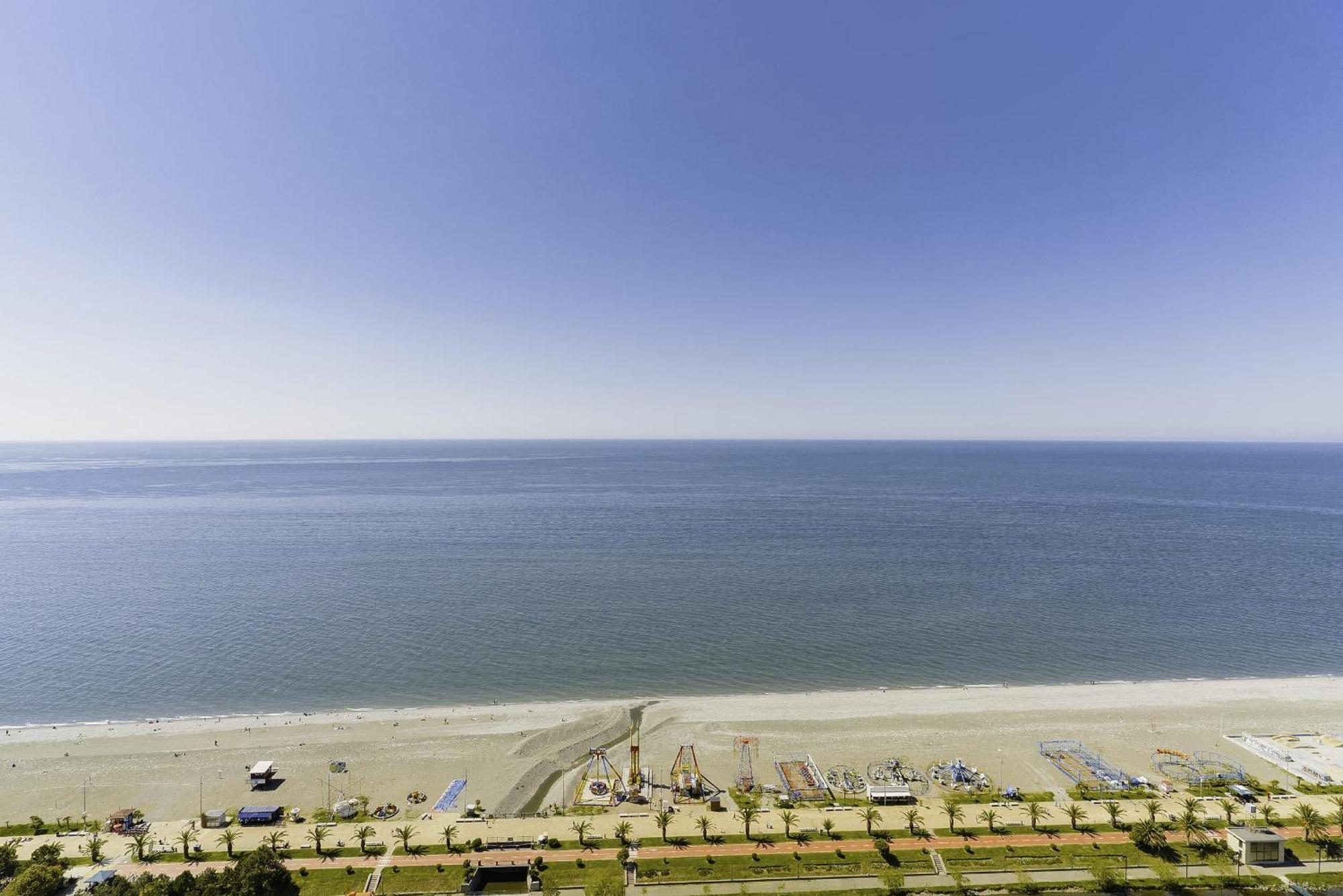 Deluxe Sea View Aparthotel&Batumi Beach Resort Exterior foto